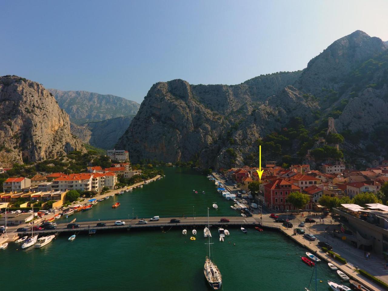 Inn By The River Omiš Esterno foto